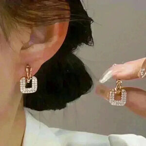 New Rhinestone Square Earrings